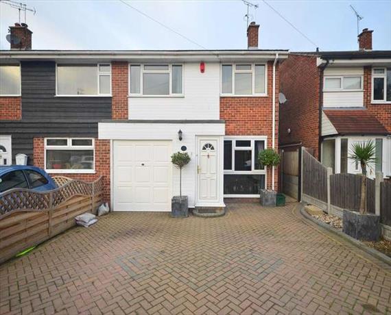 3&nbsp;Bedroom&nbsp;End of Ter...